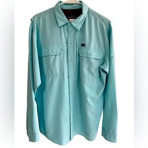 versatile shirt made of lightweight, fast-drying 100% recycled polyester 50+ UPF